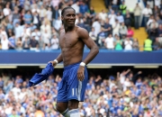 开云体育-绿茵场上的控球后卫，当贝林厄姆在NBA季后赛之夜助攻全队