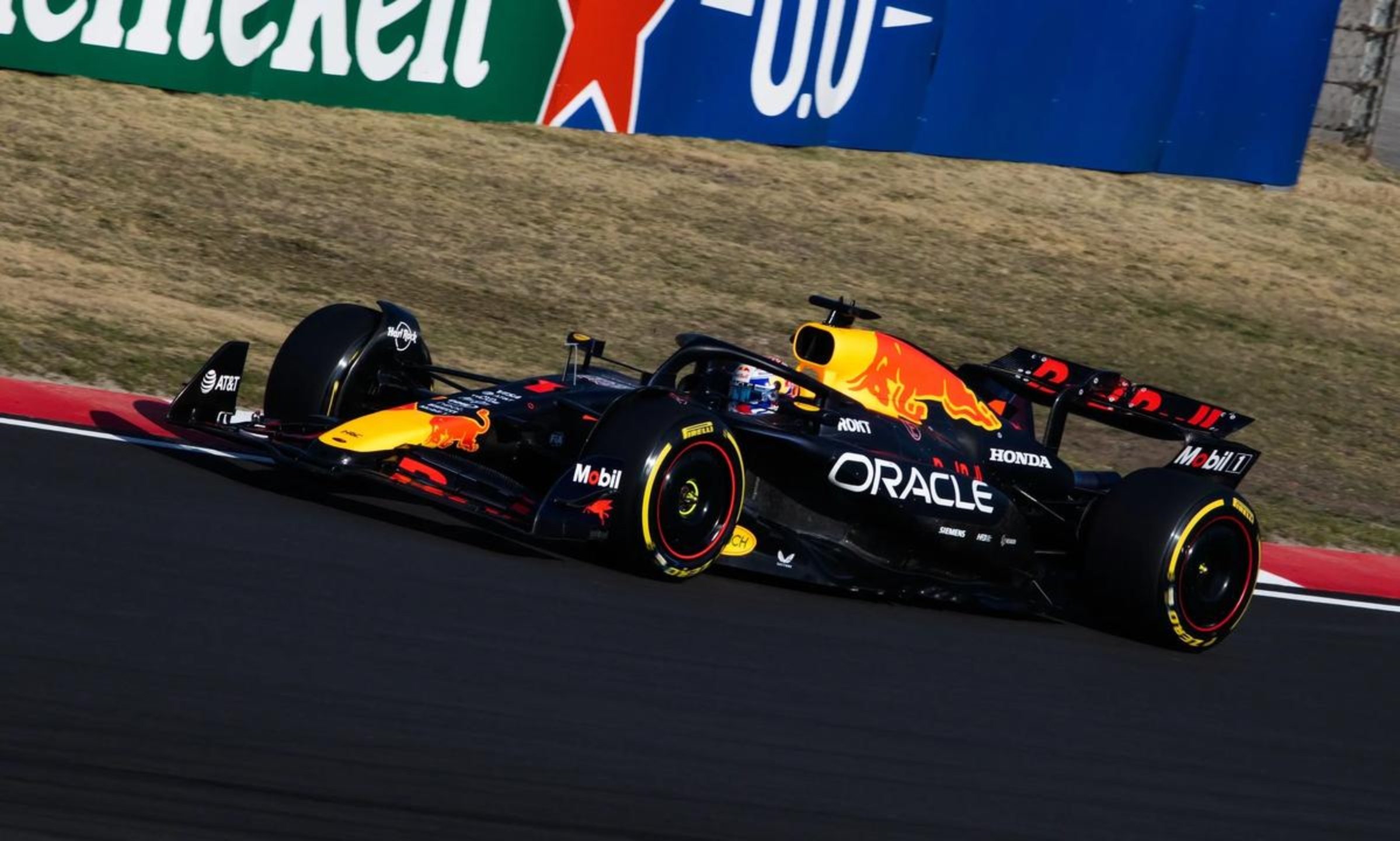 关于红牛二队碾压哈斯车队,维斯塔潘状态火热的信息 关于红牛二队碾压哈斯车队,维斯塔潘状态火热的信息