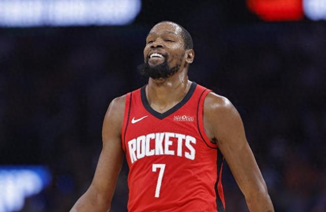 火箭队外线火力全开，逆转战胜猛龙队