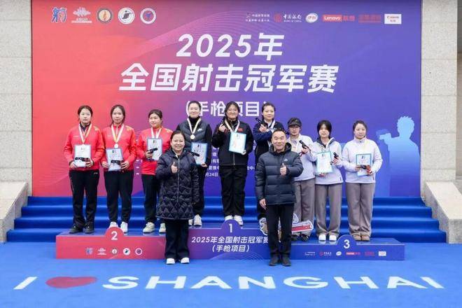 优秀运动员展现实力，夺魁竞技