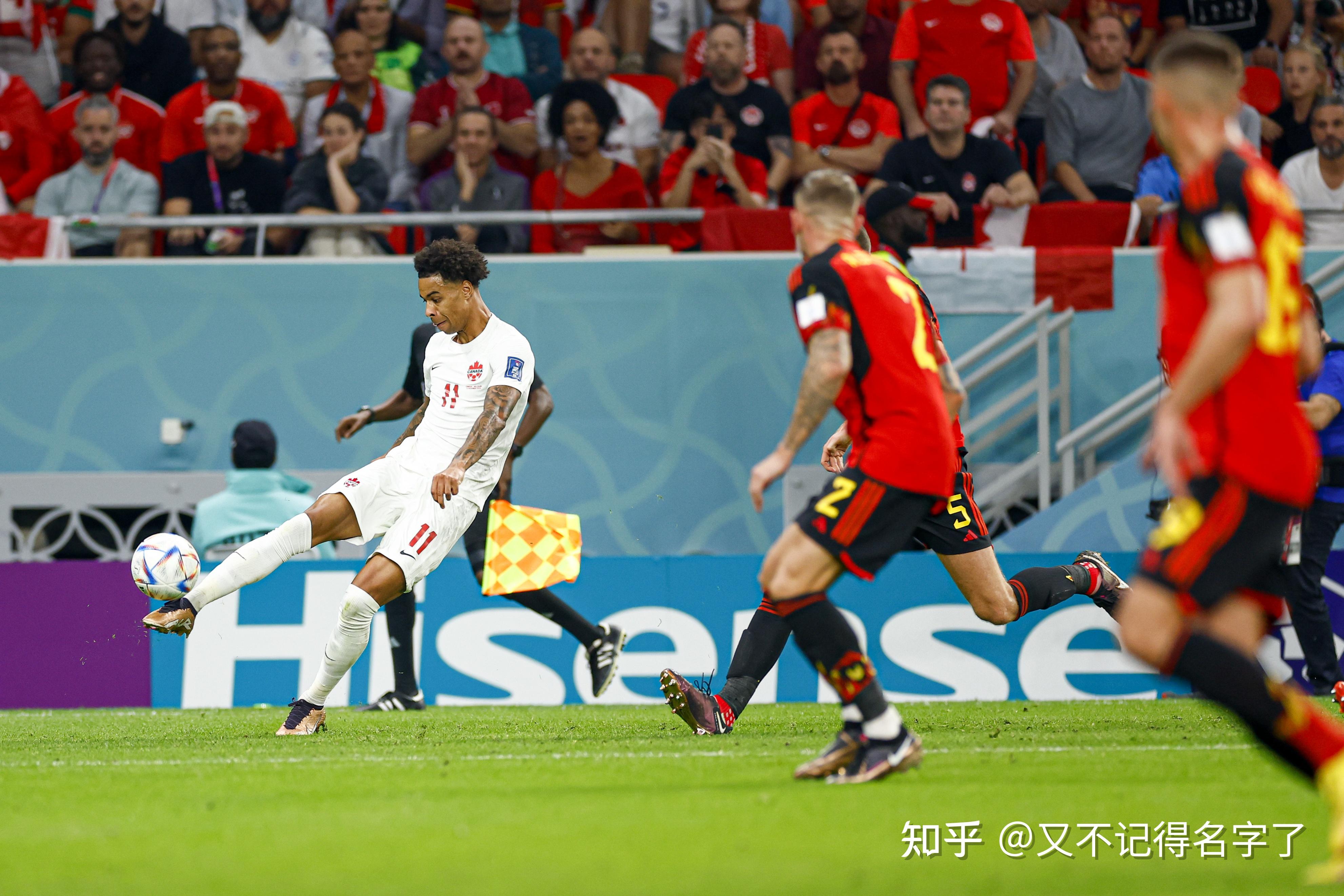 瑞典队在欧洲足球联赛中积极备战 瑞典队在欧洲足球联赛中积极备战