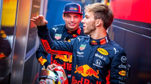 红牛车队碾压雷诺车队，阿隆索刷新纪录的简单介绍