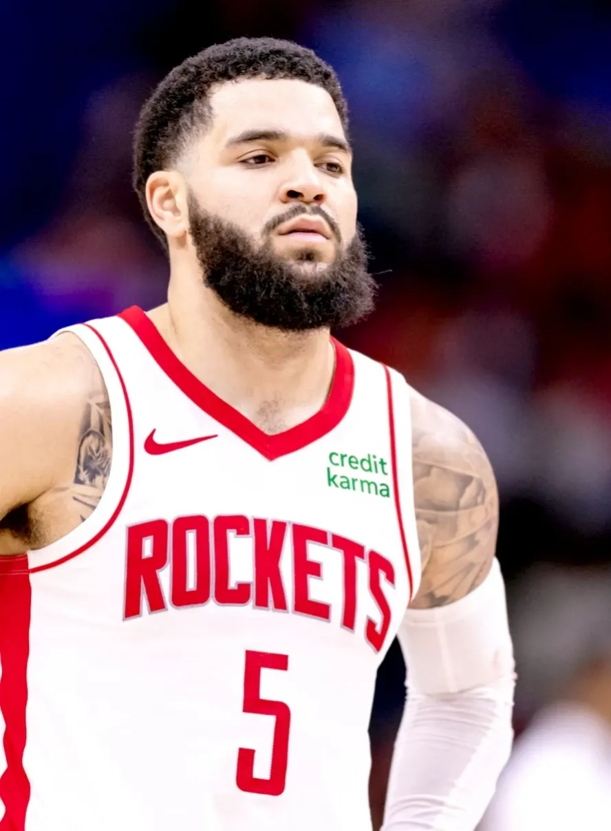 新疆队横扫爵士，范弗利特刷新纪录