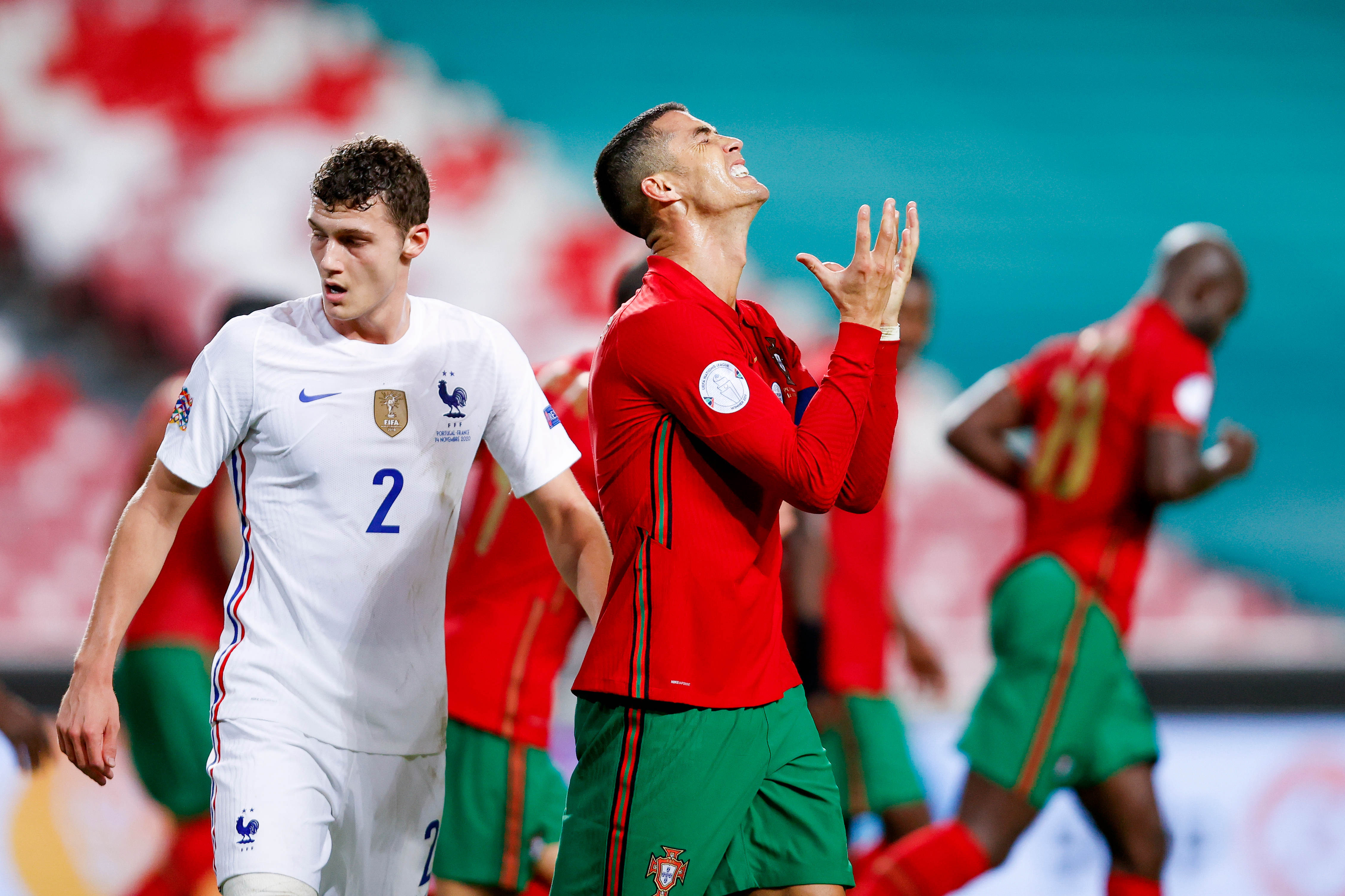 包含葡萄牙力克莱比锡红牛，博格巴2制霸全场的词条