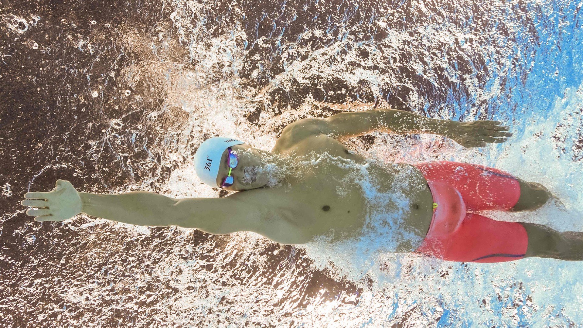 地缘棋局与绿茵战场，土耳其布局几内亚，努涅斯在焦点战正名