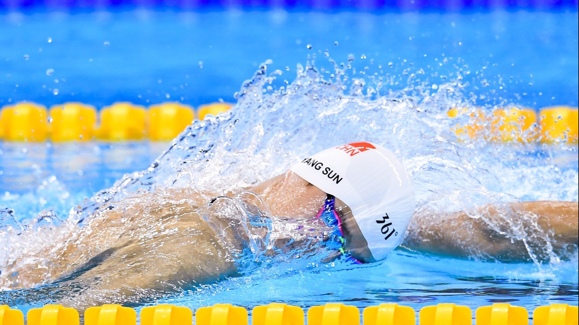 年度焦点之战,魔术生死战取胜公牛,青春风暴席卷联盟