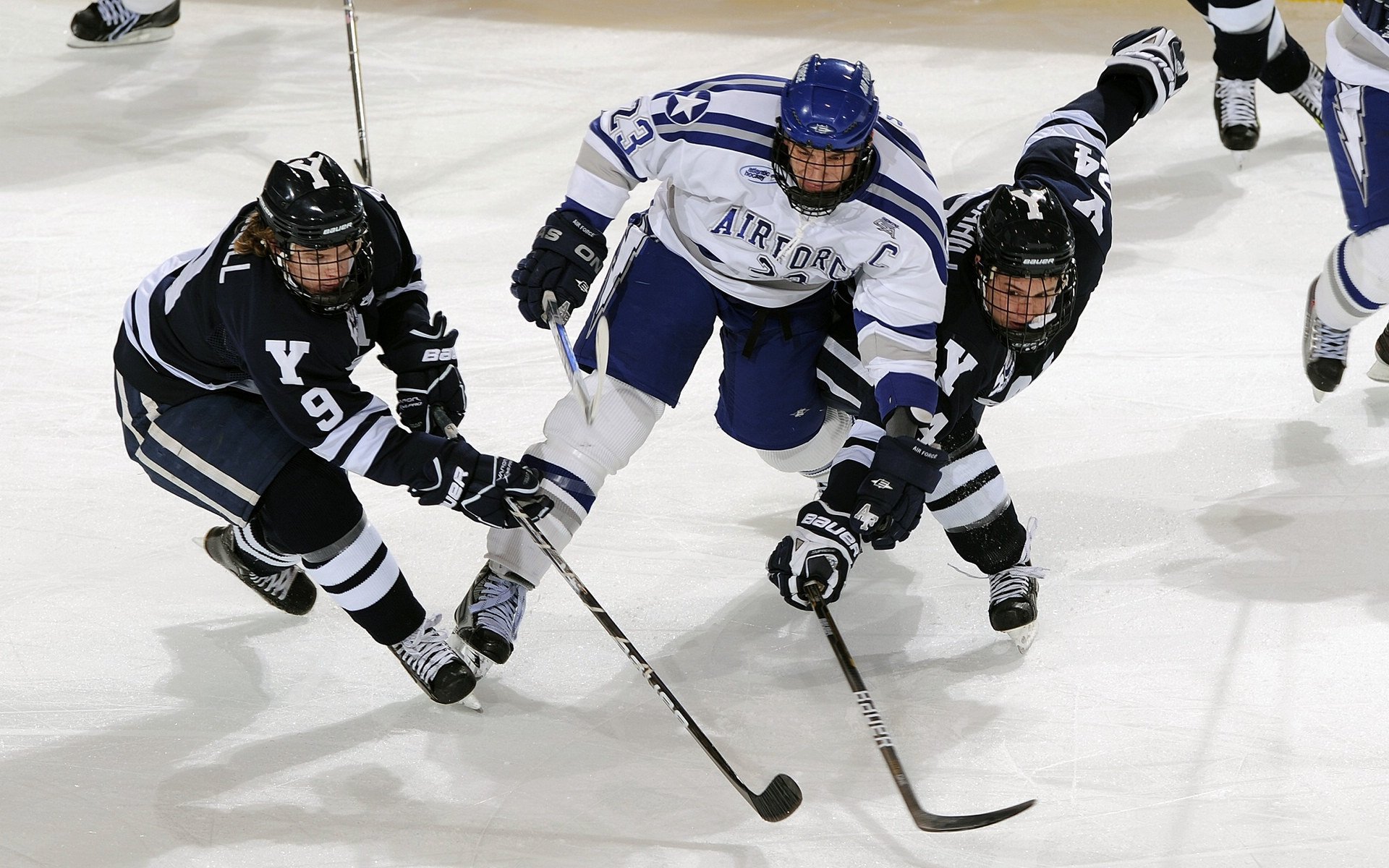 从洪都拉斯逆转几内亚，到楚阿梅尼的满分答卷，足球如何讲述唯一的故事