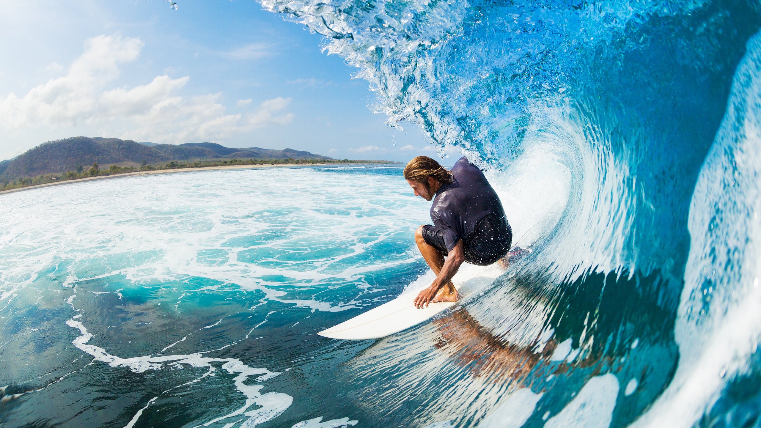 约基奇关键先生本色，湖人硬仗力克公牛